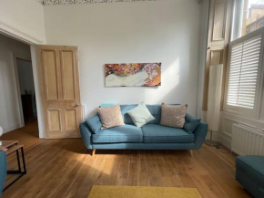 Stunning West End Flat!